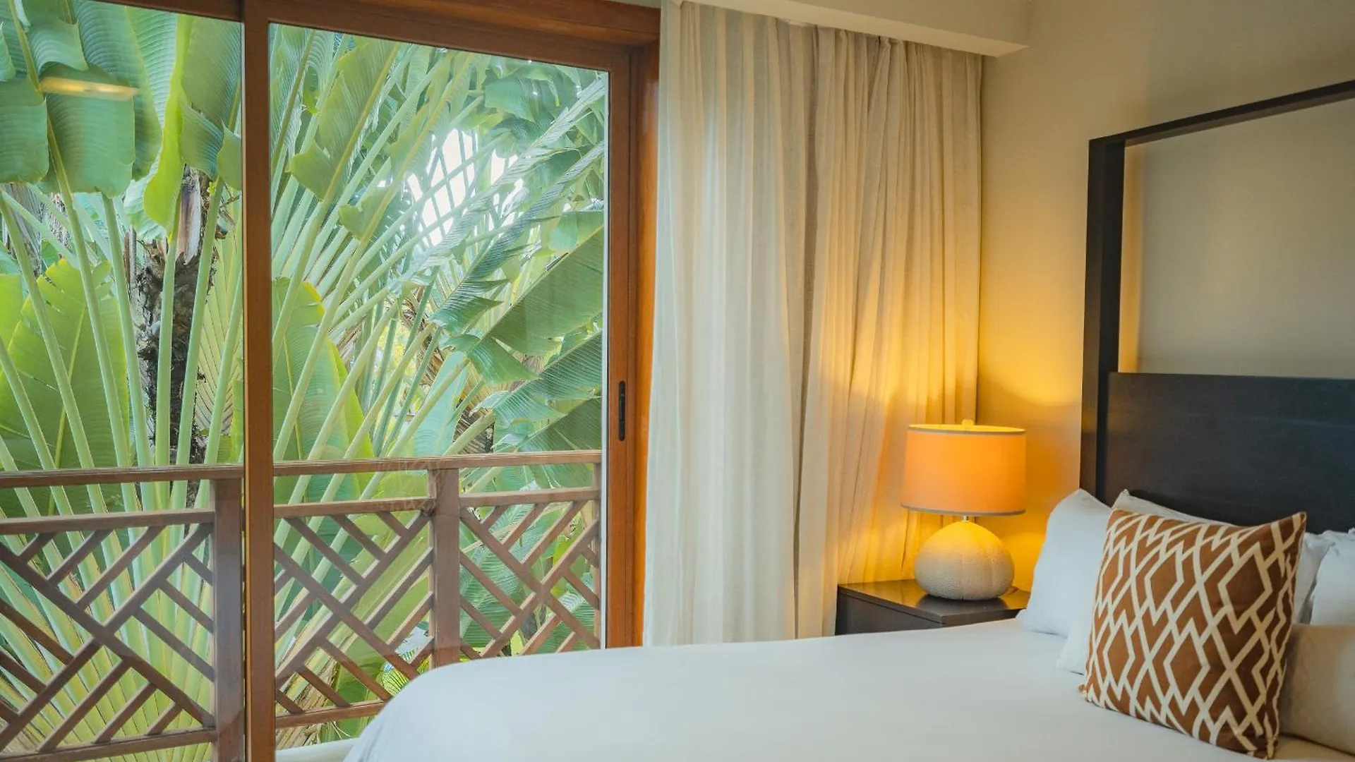 Samana The Bannister Hotel & Yacht Club By Mint