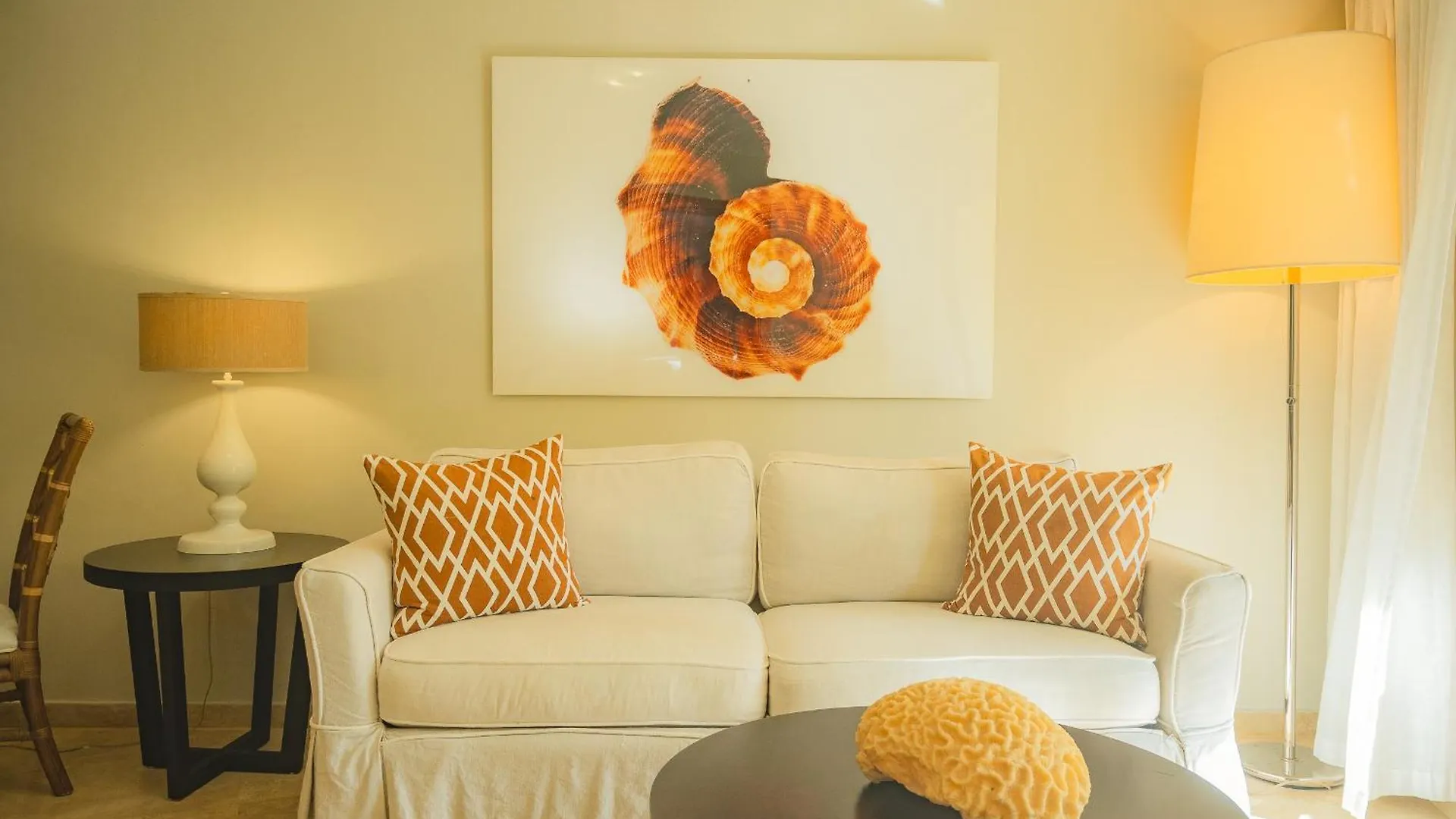 Samana The Bannister Hotel & Yacht Club By Mint