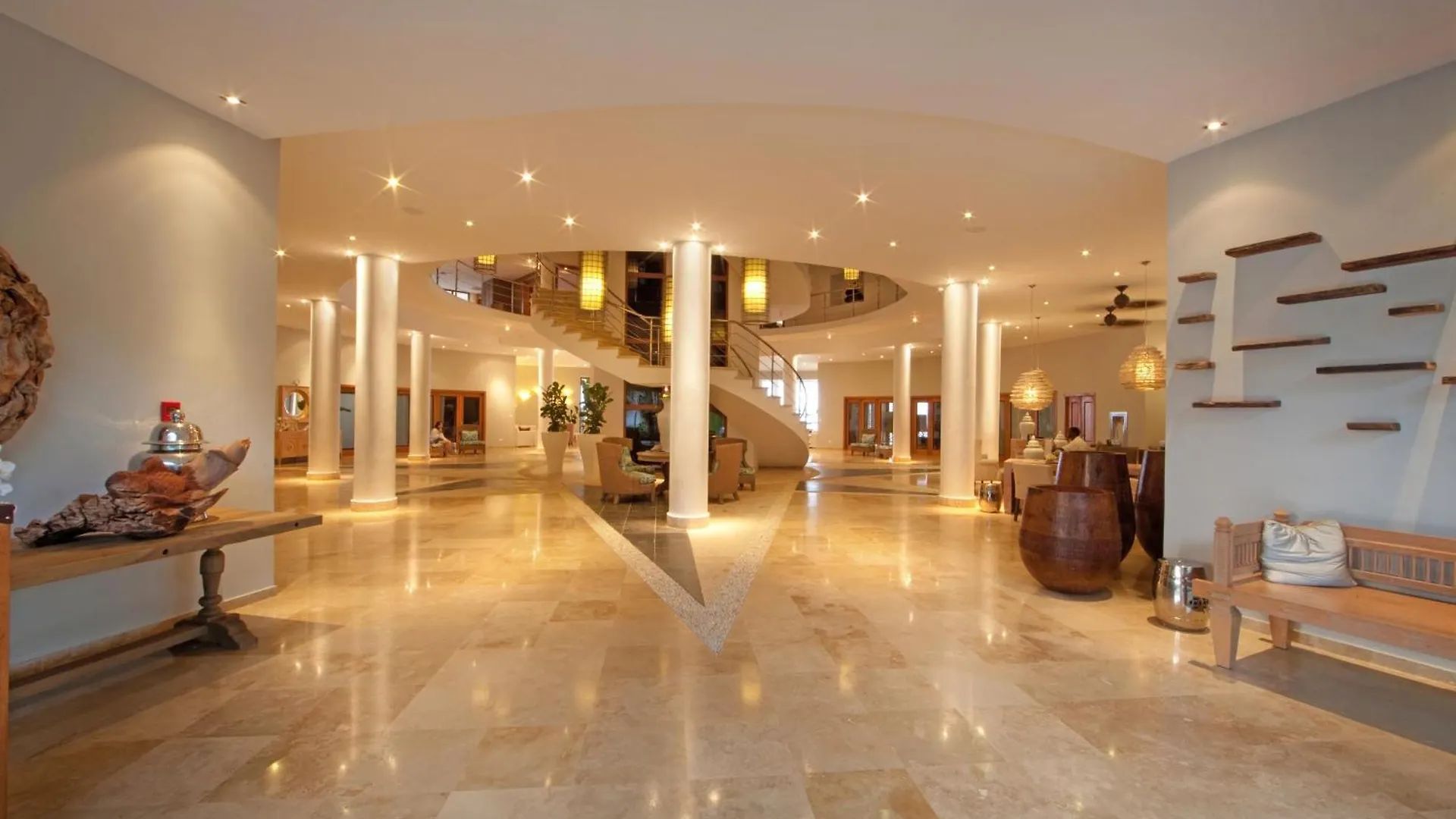 Samana The Bannister Hotel & Yacht Club By Mint 5*,  הרפובליקה הדומיניקנית